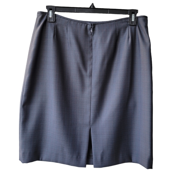 Tahari grey skirt suit women's size 14 - Picture 13 of 17